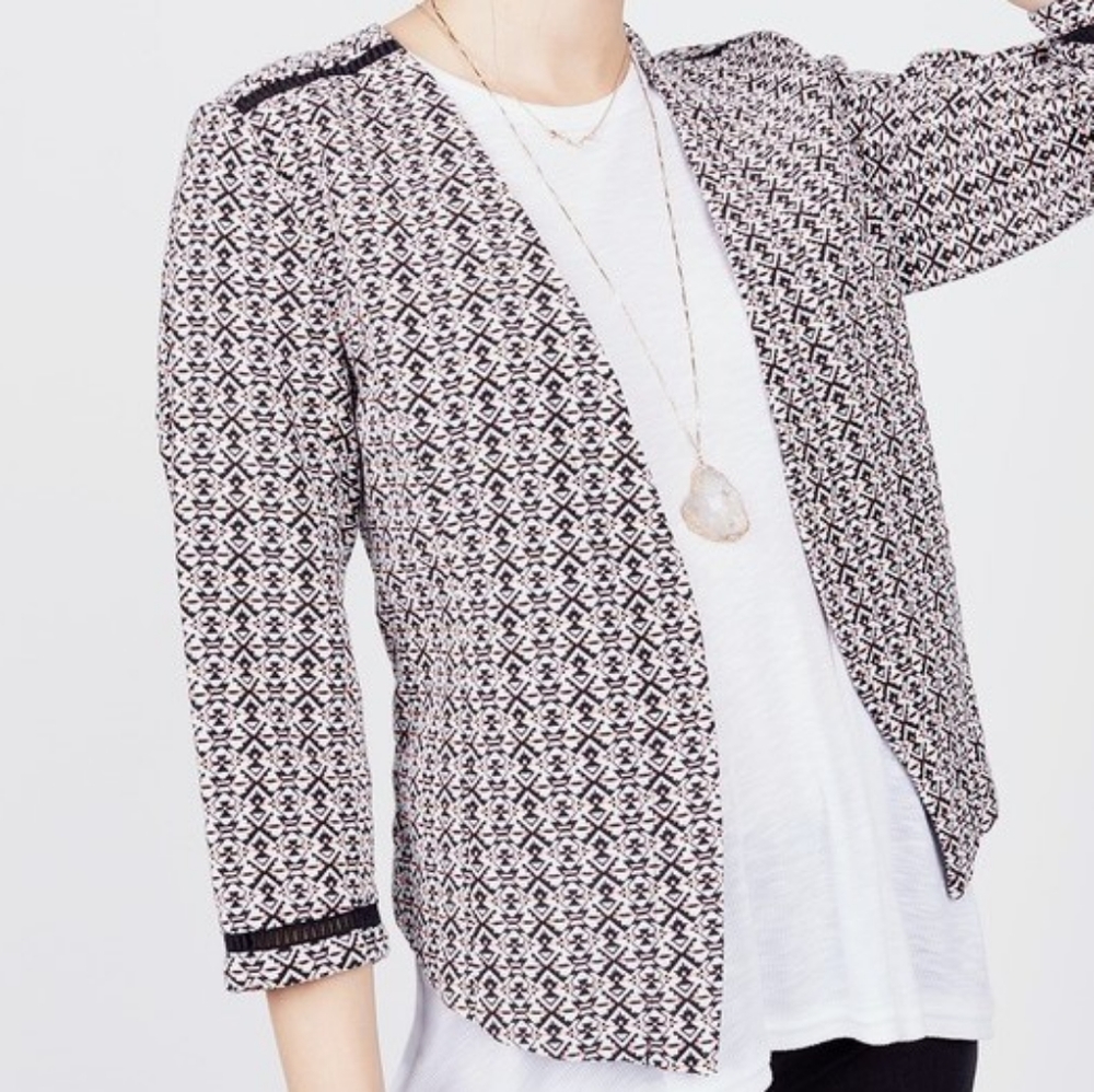 Octavia Cropped Blazer